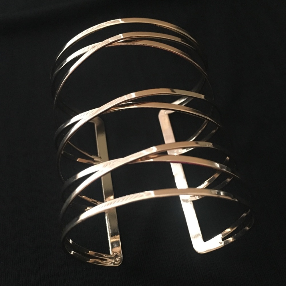 Elegant gold tone wrist cuff